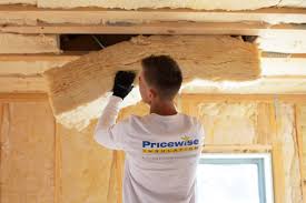 Best Garage Insulation  in Dysart, IA